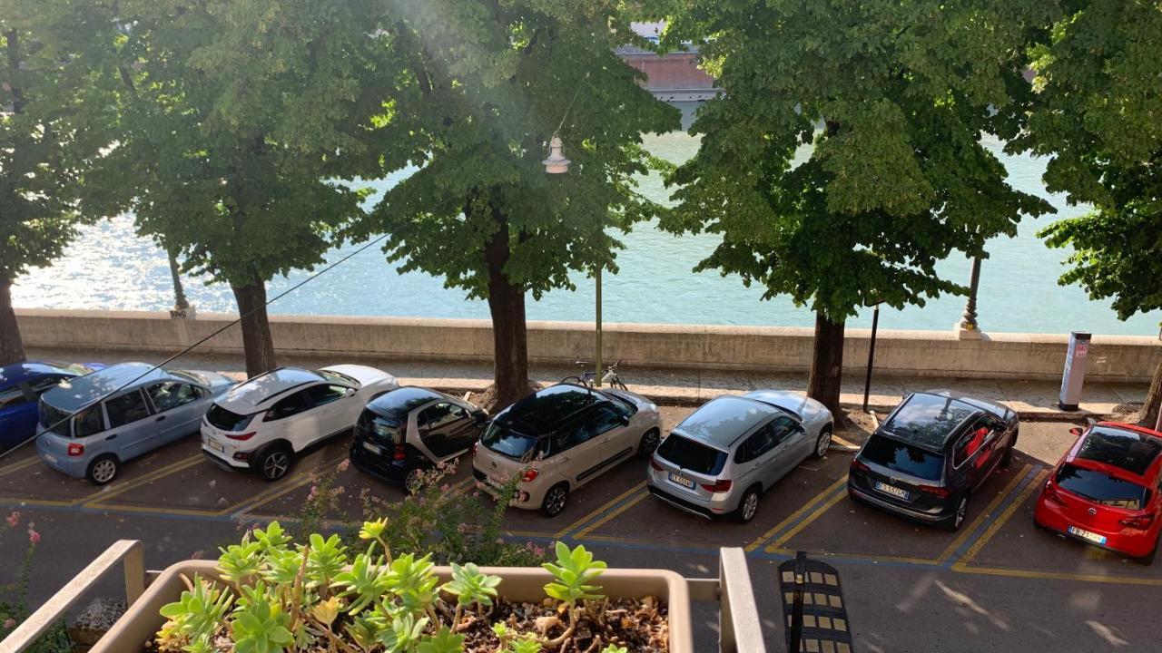 Hotel Notti Sull'Adige Verona Exterior foto