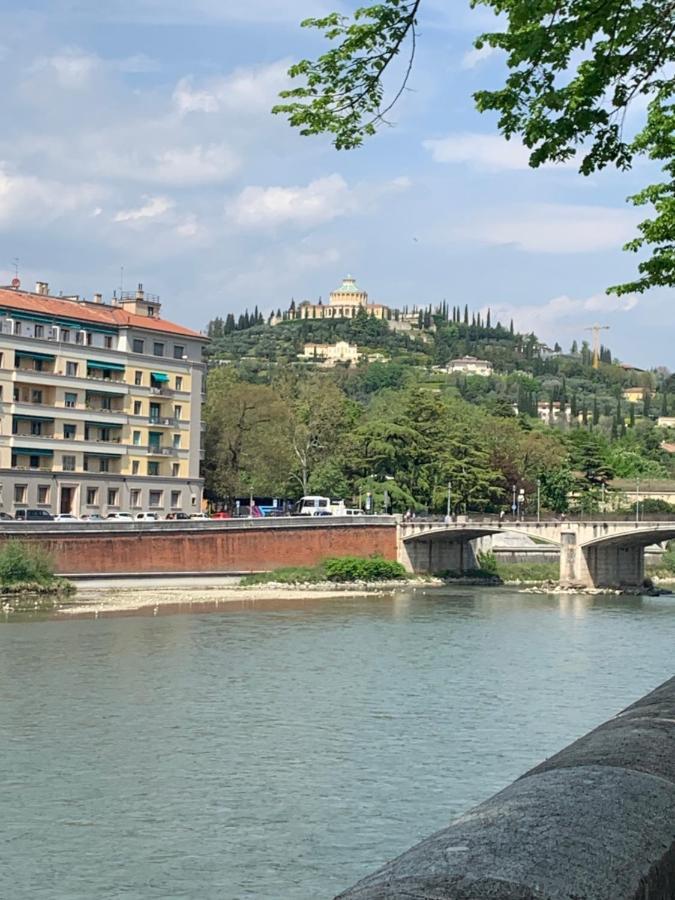 Hotel Notti Sull'Adige Verona Exterior foto