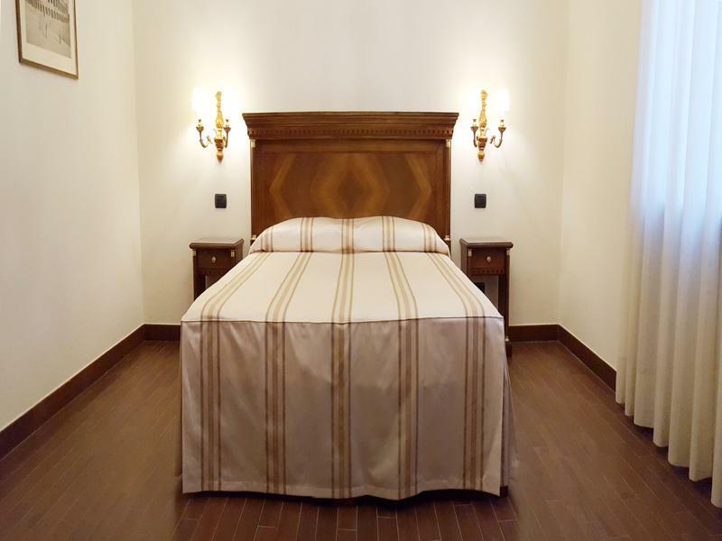 Hotel Notti Sull'Adige Verona Exterior foto